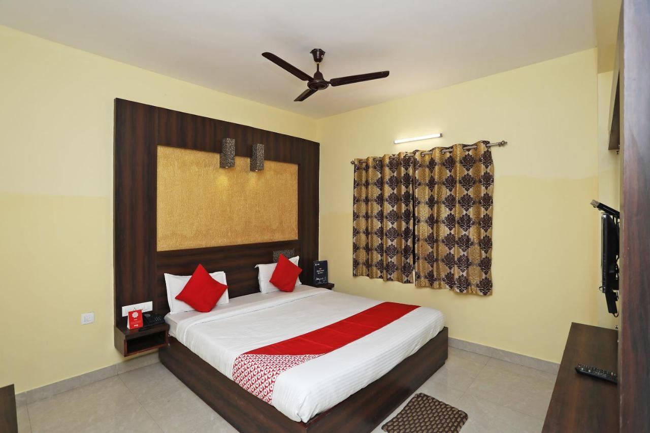 Oyo 15206 Hotel Sonar Gaon Puri Exterior photo
